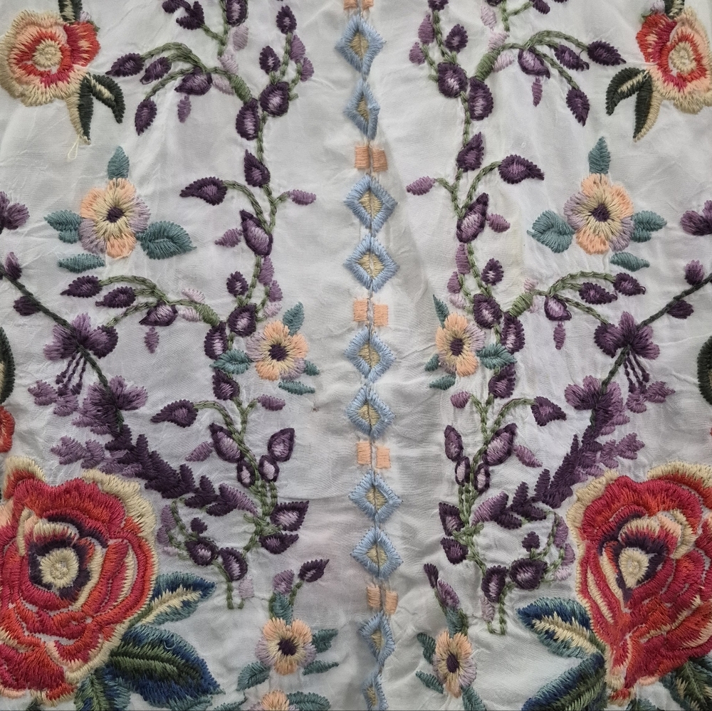 JOHNNY WAS Yasamine Embroidered Floral Tunic Top White Multi Medium - Picture 5 of 9